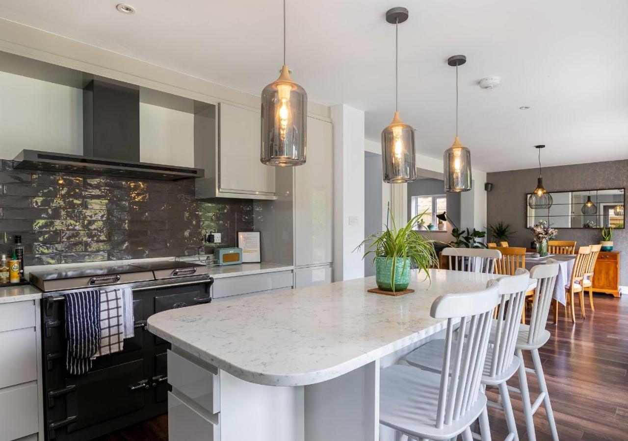 Villa Stunning 5 Bed In The Centre Of Bourton! Exterior foto