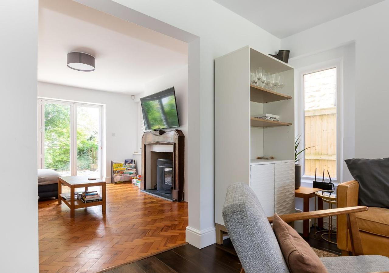 Villa Stunning 5 Bed In The Centre Of Bourton! Exterior foto